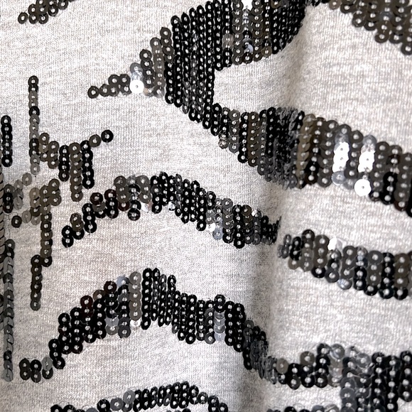 AZI Jeans, medium Gray sweater dress with Black sequins - Picture 5 of 5